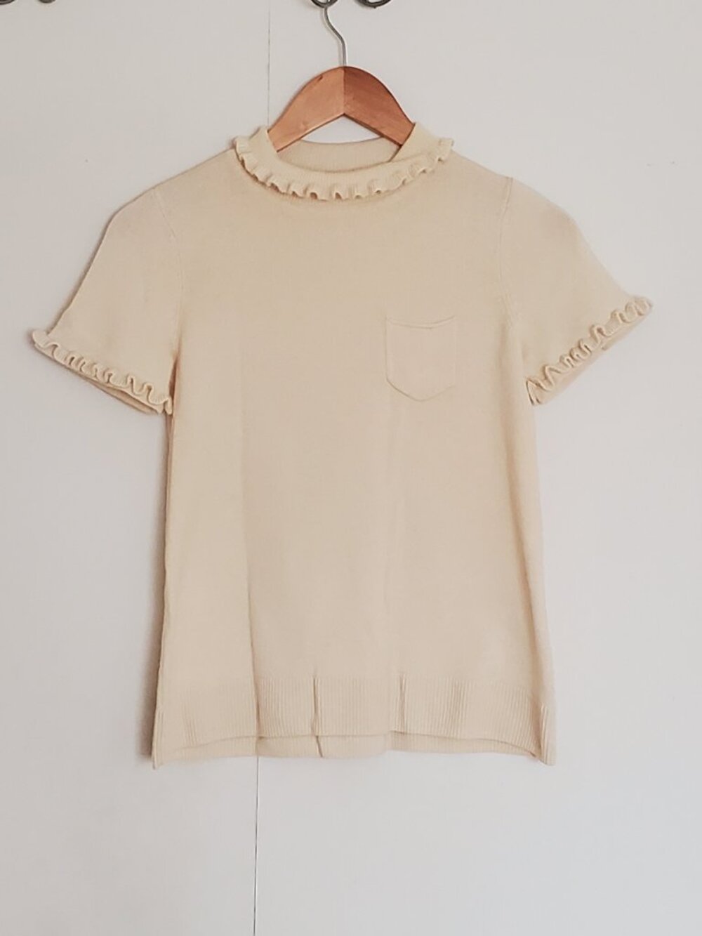 Short Sleeve Mock Neck Knit Top